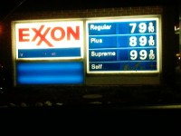 Exxon In Dallas 12-7-01.JPG