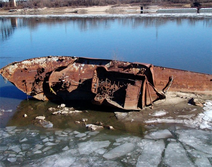 shipwreck2.jpg