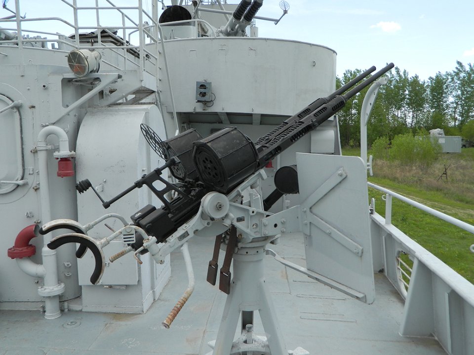 Main Deck Stern Starboard Gun (Underwater or buried).JPG